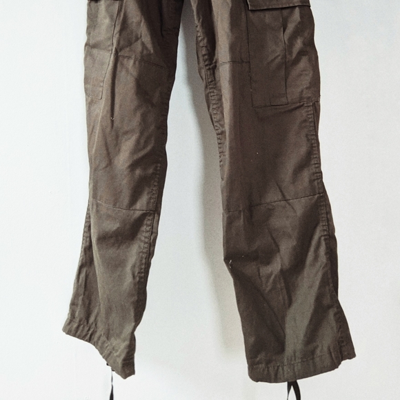 genuine Canadian Army cargo pants - Picture 3 of 4